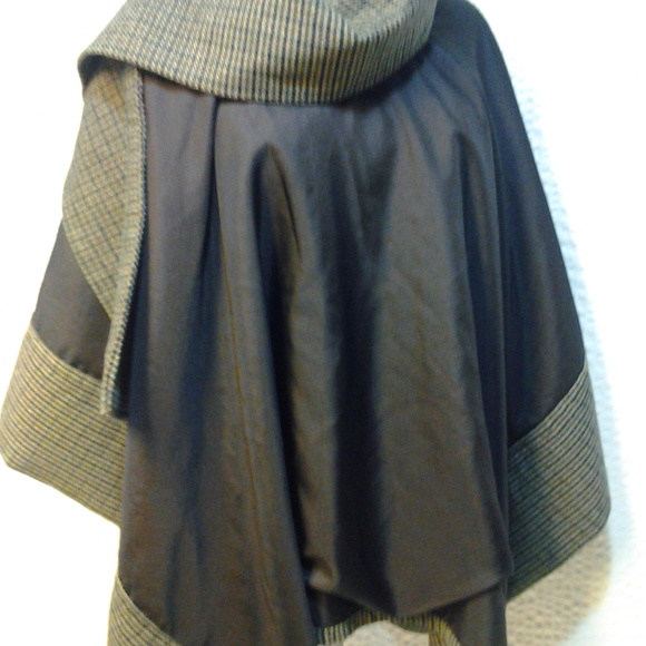 🎀Custom Made Green Houndstooth Poncho - Picture 7 of 7